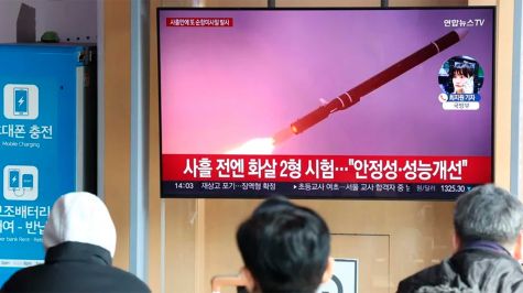 Corea del Norte enciende de nuevo alertas, lanza misil balístico al mar de Japón