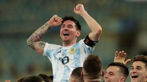 Messi dedica triunfo a Maradona