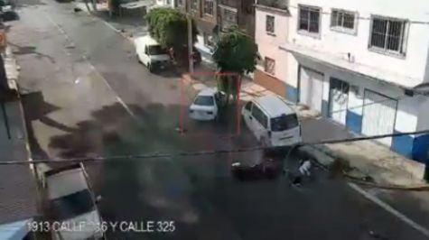 Atropellan y golpean a motociclista en la GAM