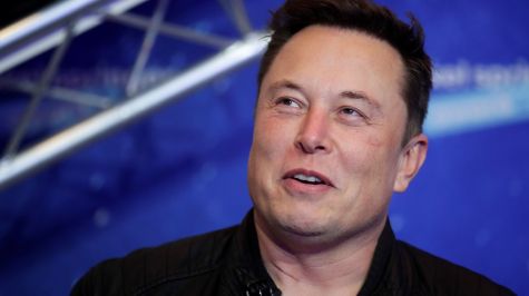 Enfrenta Elon Musk juicio por fraude bursátil derivado de tuit de 2018