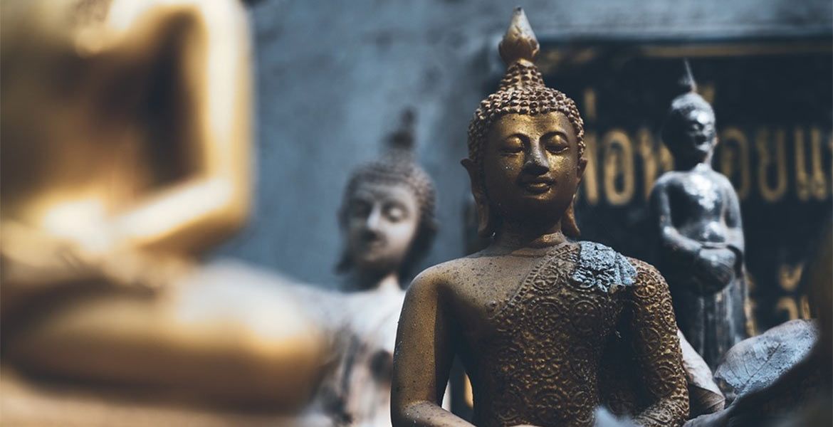 Todos los monjes andaban 'pachecos', templo se queda vacío en Tailandia