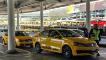 capacitan taxistas servicio seguro bilingue AICM.jpg