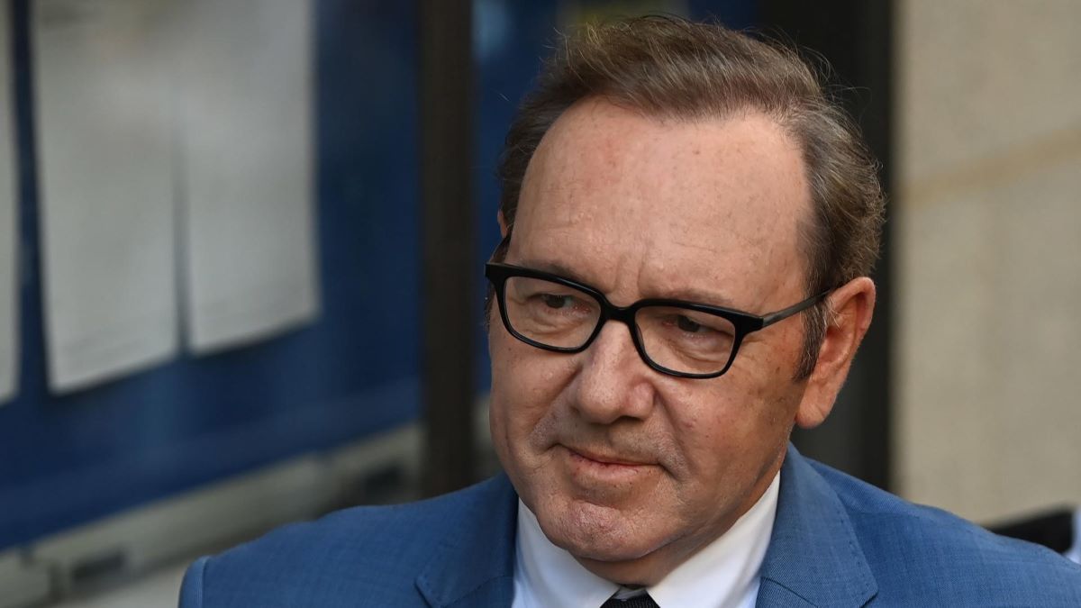 Kevin Spacey vuelve a la pantalla chica con la comedia italiana 'Minimarket'