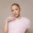 El efecto Navidad impulsa a Ariana Grande al trono del streaming mundial