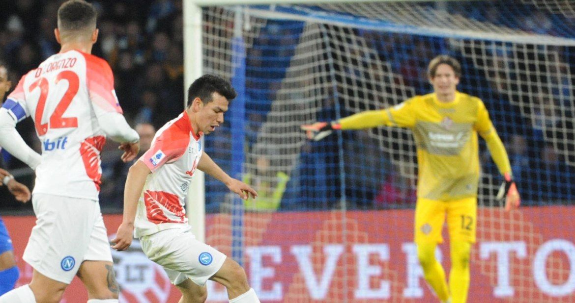 'Chucky' Lozano y el Napoli golean al Cremonese de Johan Vásquez