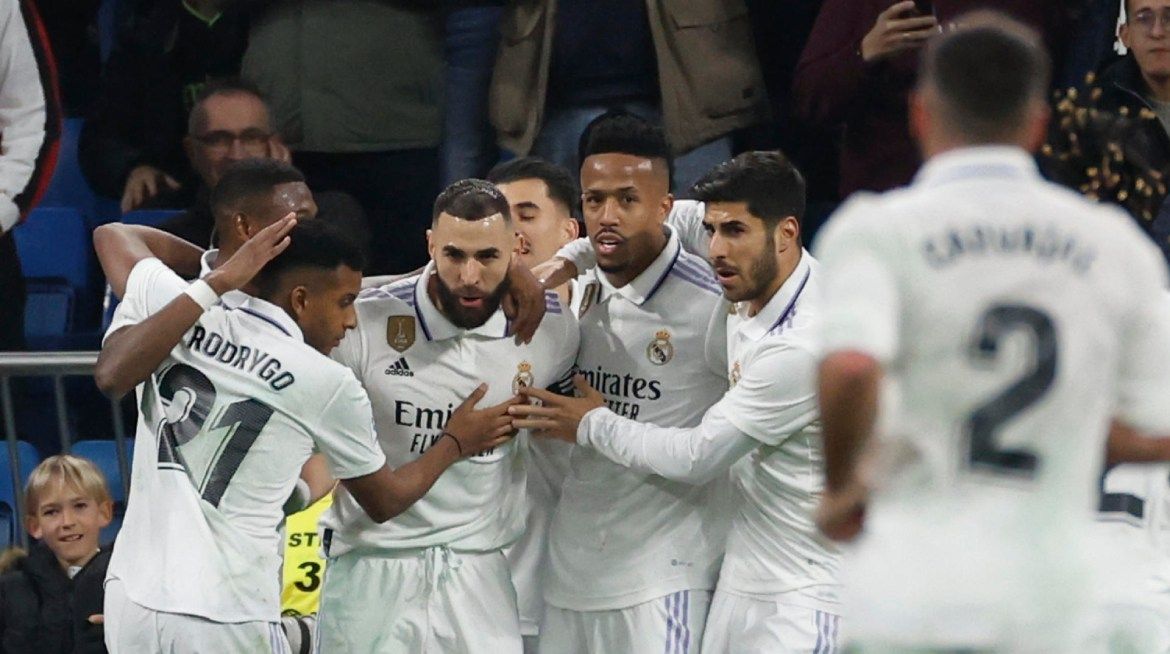 Real Madrid golea al Elche sin pisar el acelerador