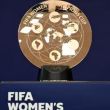 Presenta FIFA trofeo de la primera Copa de Campeones Femenina