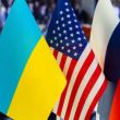 Banderas Ucrania, Rusia y Estados Unidos Banderas Ucrania, Rusia y Estados Unidos