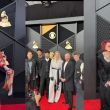 Yungblud y Linkin Park: Rebeldía y elegancia en la alfombra roja de los Grammy 2026 Yungblud y Linkin Park: Rebeldía y elegancia en la alfombra roja de los Grammy 2026