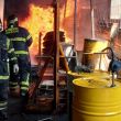 De acuerdo con las autoridades, el incendio provocó afectaciones en varios vehículos que se encontraban dentro del predio; sin embargo, no se registraron personas lesionadas. De acuerdo con las autoridades, el incendio provocó afectaciones en varios vehículos que se encontraban dentro del predio; sin embargo, no se registraron personas lesionadas.
