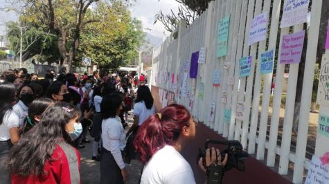 Denuncian 300 estudiantes oaxaqueñas acoso sexual por parte de maestros