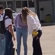 (Video) ¡Impactante agresión en el CBTIS 89 de Durango! Señora ataca brutalmente a alumna 