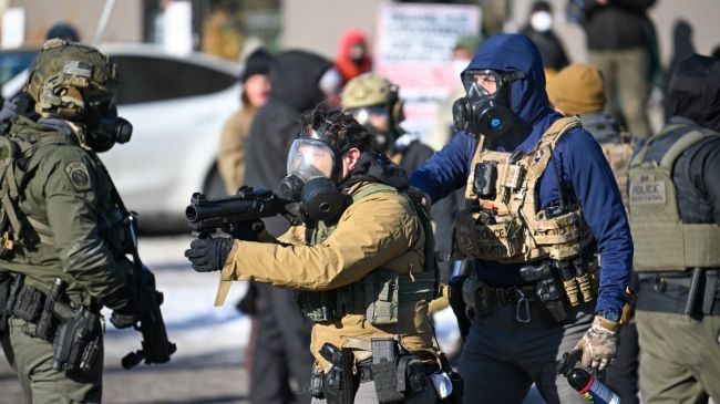 seguiran operativos ICE pese paralisis DHS.jpg