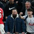 UEFA sanciona al Tottenham por saludos Nazis
