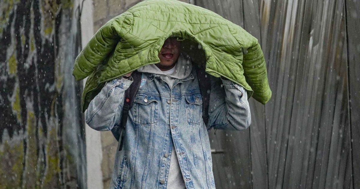 Activan Alerta Amarilla por lluvias fuertes y rachas de viento en toda ...