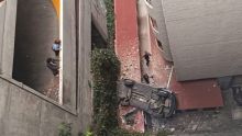cae auto edificio Cuajimalpa.jpg