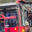 Un choque entre unidades del Metrobús en la estación San Juan de Aragón dejó 14 lesionados y provocó la suspensión temporal del servicio en la Línea 5 en la alcaldía Gustavo A. Madero. Un choque entre unidades del Metrobús en la estación San Juan de Aragón dejó 14 lesionados y provocó la suspensión temporal del servicio en la Línea 5 en la alcaldía Gustavo A. Madero.
