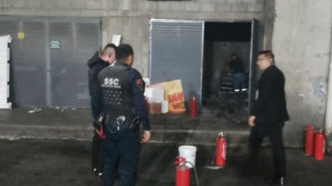 controlan incendio Patio Santa Fe.jpg