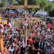 La escenificación, que este año forma parte de las celebraciones de Semana Santa, es considerada una de las representaciones religiosas más grandes del mundo.