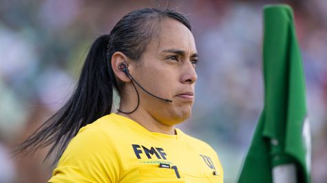 Árbitra asistente Sandra Ramírez. MexSport