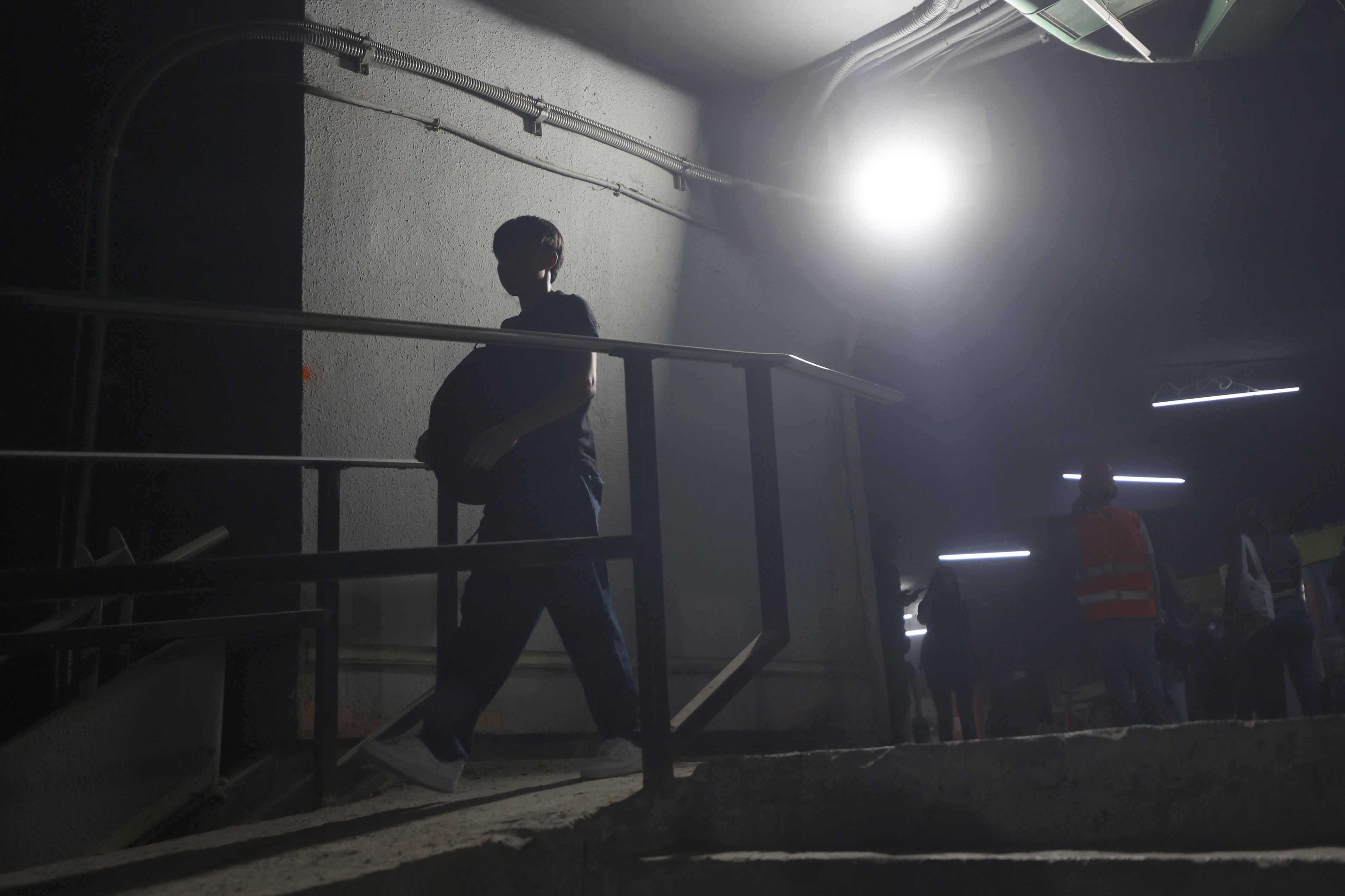 Usuarios comparan la remodelación de la Línea 2 del Metro CDMX con Silent Hill y los Backrooms