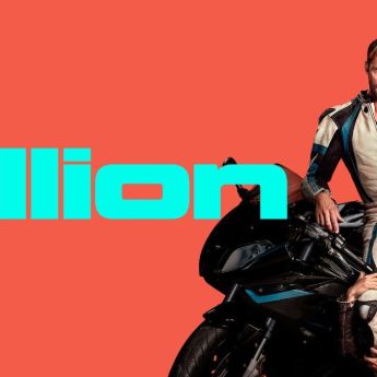 "Pasajero" (Pillion) Póster oficial de IMDb "Pasajero" (Pillion) Póster oficial de IMDb