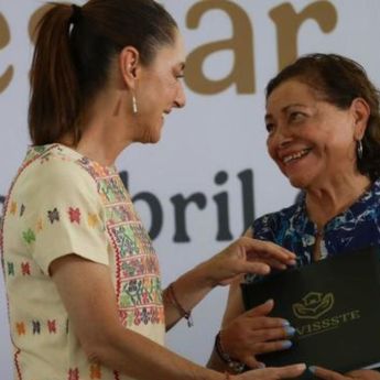 Sheinbaum condona créditos de vivienda y entrega escrituras en Morelos (especial) Sheinbaum condona créditos de vivienda y entrega escrituras en Morelos (especial)