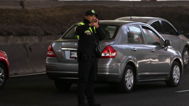 Versiones preliminares señalan que el accidente pudo estar relacionado con la falta de señalamientos de división de carriles en ese tramo vial, lo que habría complicado la maniobra. Cuartoscuro / Archivo