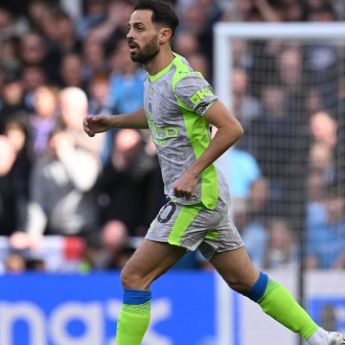 Bernardo Silva se despide el City, equipo al que llegó e 2017. EFE