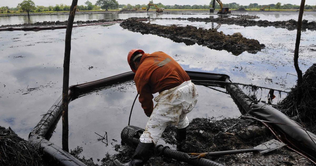 Ve Oceana 'insuficiente' gestión de Pemex por derrame en el Golfo de México