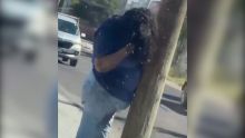 La mujer fue trasladada de emergencia a un hospital. Foto Redes Sociales