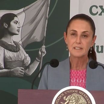 La presidenta Claudia Sheinbaum Pardo, encabezó la conmemoración del 112 aniversario de la defensa del Puerto de Veracruz (Foto: Especial)