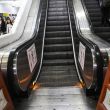 Falla en escalera del Metro provoca caída de usuarios. Foto Cuarto Oscuro