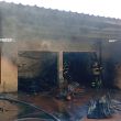 Bomberos lograron sofocar las llamas. Foto Especial Bomberos lograron sofocar las llamas. Foto Especial