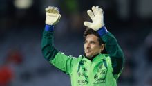 Guillermo Ochoa colgará los guantes al finalizar el Mundial. MexSport