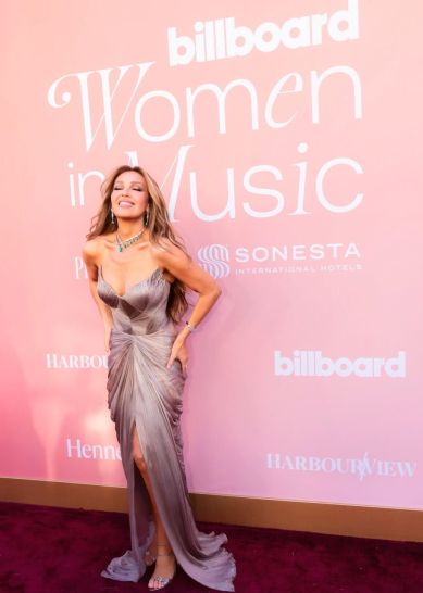 "Thalia vía Instagram"