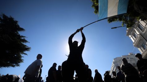 Miles de trabajadores protestan en Buenos Aires contra la reforma laboral de Javier Milei
