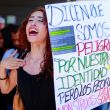 Colectivos y activistas celebraron la aprobación de la Ley en las inmediaciones del Congreso. Foto Cuarto Oscuro