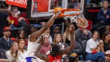 Lakers vuelve a la duela en búsqueda de la cuarta victoria. EFE