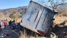 Actualizan a 11 las víctimas mortales por accidente de autobús en Nayarit (Gobierno del Estado)
