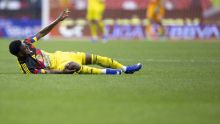 Cristian Borja sufre lesión de rodilla y es baja para el Club América. MexSport