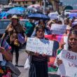 Cerca de un centenar de parteras rurales de Chiapas se manifestaron para salvaguardar la continuidad de la partería tradicional (Foto: EFE)