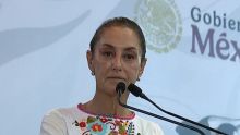Durante el evento realizado en el Centro de Usos Múltiples, en el municipio de Cajeme, Sonora, la mandataria encabezó la entrega de las tarjetas de la Pensión Mujeres Bienestar (Foto: Especial)