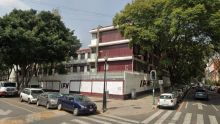 Elementos de la SSC CDMX y personal de Protección Civil realizaron una revisión en el CECYT 5 del IPN tras una nueva amenaza de bomba registrada este martes. Google Maps