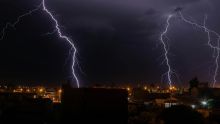 Protección Civil activó la Alerta Amarilla por lluvias fuertes y posible caída de granizo en toda la Ciudad de México.