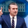 Pete Hegseth, secretario de Guerra de Estados Unidos, reafirmó la postura del presidente Donald Trump sobre la necesidad de que México intensifique sus operaciones contra el crimen organizado (Foto: EFE)