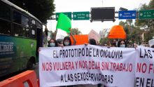 Trabajadoras sexuales de la zona denuncian nuevamente que la reciente construcción de una ciclovía funciona como una barrera física que las desplaza y amenaza su sustento (Foto: Cuartoscuro)