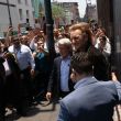 Bono y The Edge integrante de la banda U2 asistieron a la Asamblea General de la Copa Mundial de Niños de la Calle, que se realizó en el Teatro Hidalgo y a la cual tambien asistió la presidenta Claudia Sheinbaum. FOTO: EDGAR NEGRETE LIRA/CUARTOSCURO.COM