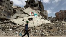 Lamine Yamal fue pintado en un mural tras ondear la bandera Palestina. EFE