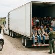Interceptan en Texas camión con 42 migrantes (generada con IA) Interceptan en Texas camión con 42 migrantes (generada con IA)